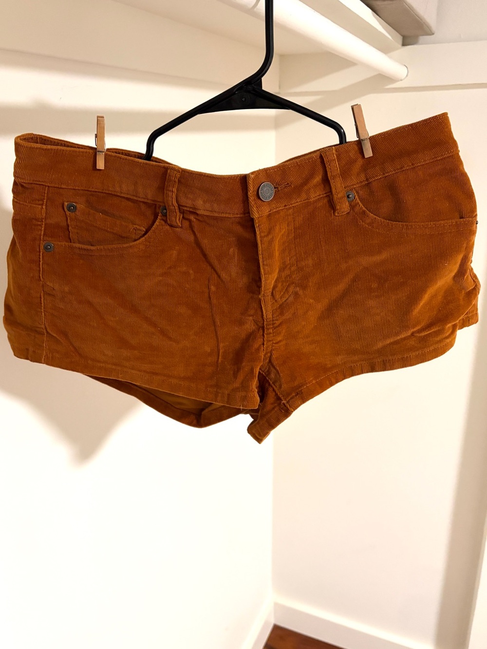 Volcom | Women's | Mid-Rise Corduroy “Yae” Short | Size 5